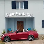 Privatunterkunft Pardalot Boutique