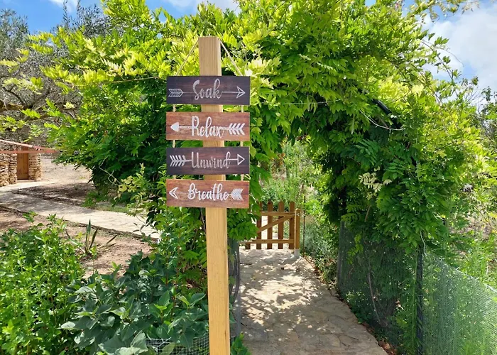 Villa Pardalot -rooms-